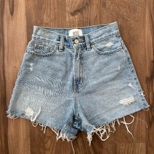 Urban Outfitters BDG High-Rise Jean Shorts – Light Wash – Size 25